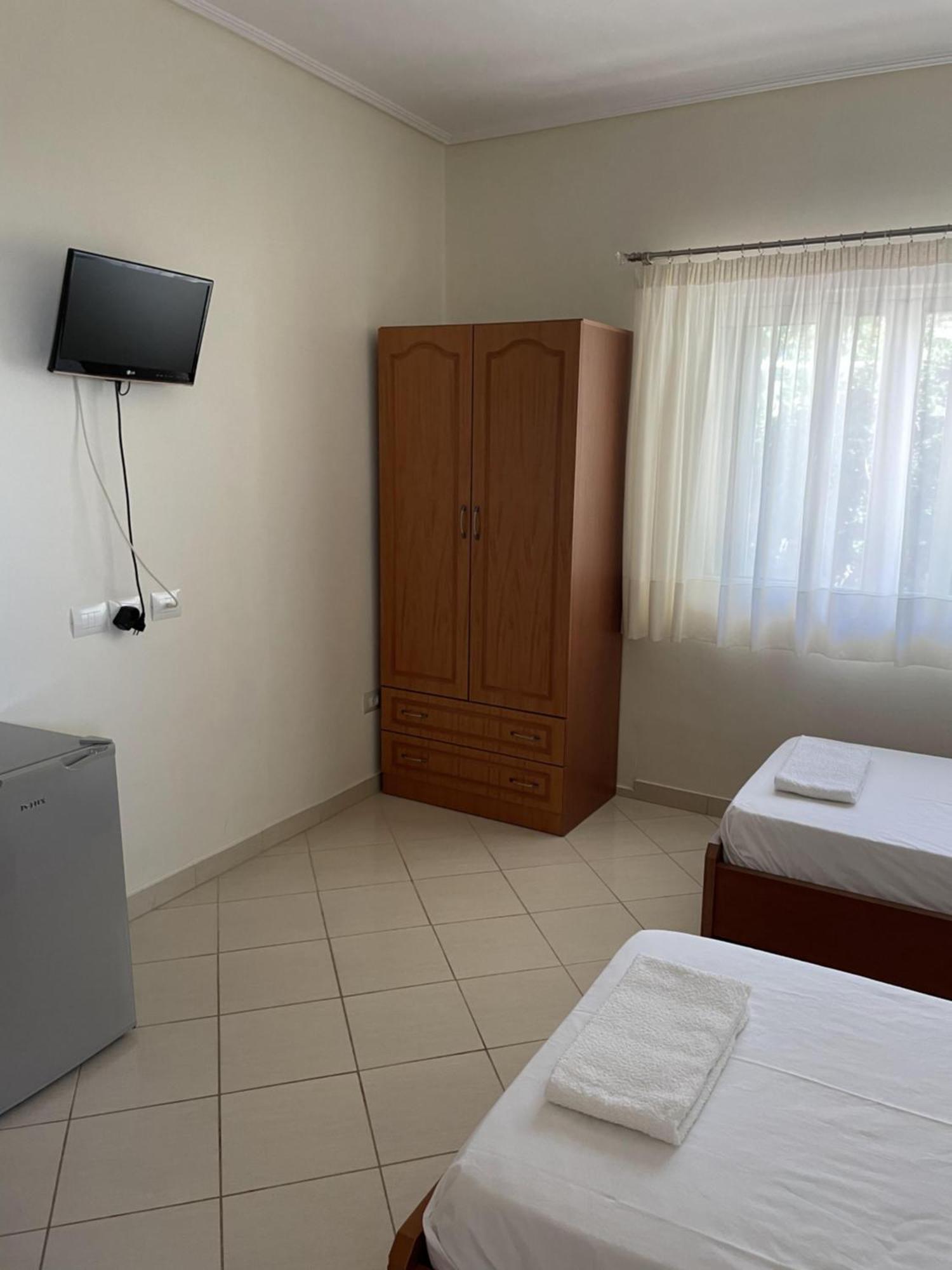 Olympian Rooms Dhërmi Eksteriør bilde
